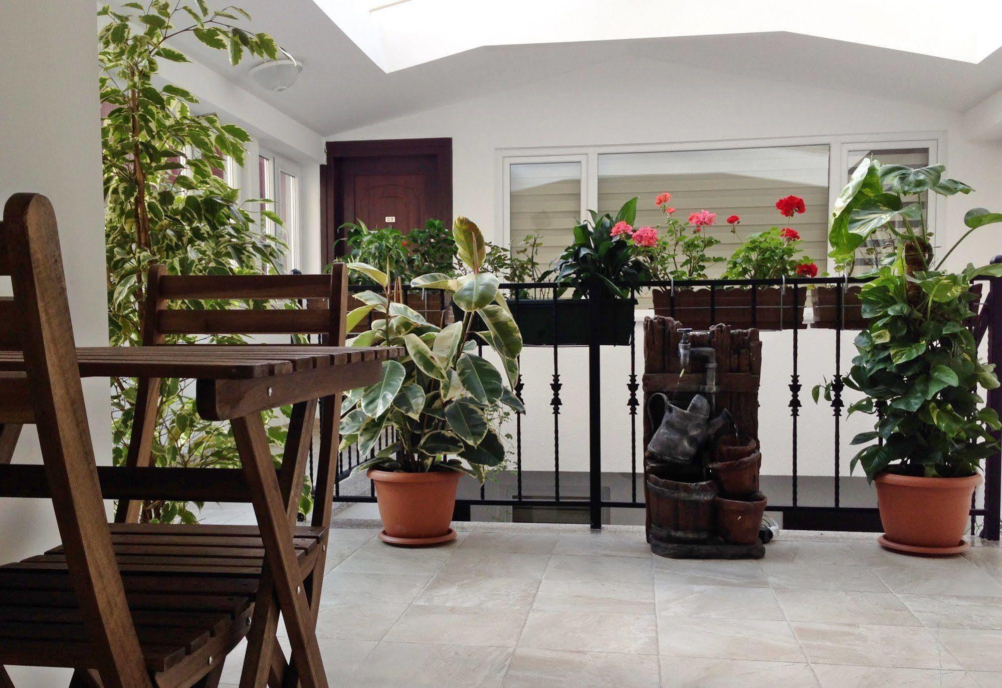 Atrium Aparthotel 3*